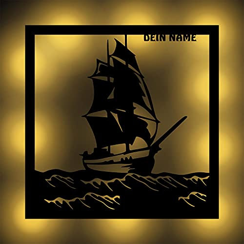 Namofactur Segelboote Segel Deko Holz Wand-Lampe Geschenke Meer Maritim zum Geburtstag personalisiert I Batteriebetrieben