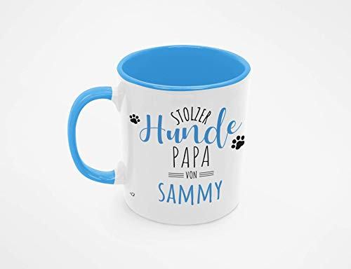 Personalisierte Kaffee-Tasse stolzer Hundepapa oder stolze Hundemama von [Hundename] personalisierte Geschenke Hundebesitzer - 330 ml - verschiedene Designs (Hundepapa - Blau)