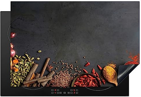 KitchenYeah© Herdabdeckplatte Einteilig Ceranfeld Abdeckplatte Küche Deko Ceranfeldabdeckung Herdabdeckung Induktionsmatte Kräuter - Beton - Lebensmittel - Gewürze - Schwarz - Paprika - 77x51 cm