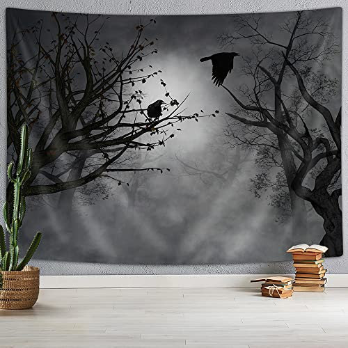 Halloween-Wandteppich, Summerween, Gothic, Nebelwald, Wandteppich, schwarze Krähe auf verwelkten Zweigen, Wandbehang, gruseliger Dschungel tief im Dunkeln, für Zuhause, Wohnzimmer, 180 x 152 cm