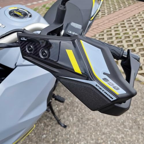 Resin Bike Adesivi Moto Compatibile con Suzuki V-Strom 800 DE 2023-2024 Grigio Berlino. Protezione Moto Paramani Antigraffio e Antiurto. Adesivo 3D Resinato Made in Italy