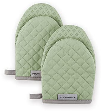 KitchenAid Asteroid Mini Oven Mitt, 5.5x8, Pistachio 2 Count, Pistachio