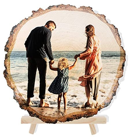 Ferocity Fotogeschenk Holzscheibe mit Foto Aufdruck 26 cm Personalisierte Naturholz Baumscheibe als Fotorahmen mit Ständer Standfuß DEINE FOTOGRAFIE [159]