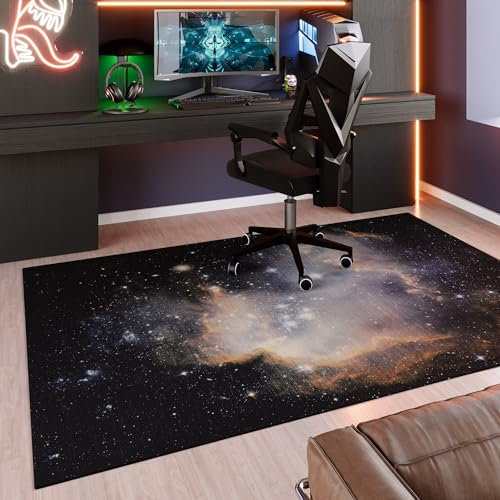 Wecon Home gewebter Gamer Teppich - Sci-Fi Design mit Sternen und Nebel, rutschfest - Perfekt für Dein Gaming-Zimmer – Galactic Glow (110 x 160 cm, schwarz)