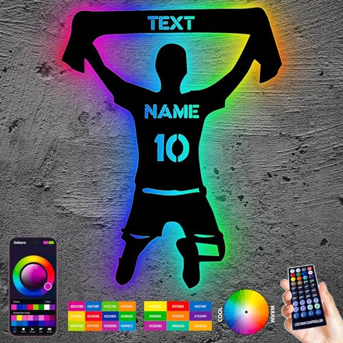 LEON FOLIEN Fußball Fan RGB Led personalisiert mit Wunsch Text + Namen + Nummer aus MDF-Holz Fussball Geschenke für Jungs Männer Mädchen Schlummerlicht Nachtlicht Wand Deko Bedienung über die App