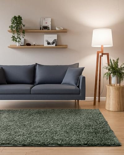 Interiyou Hochflor Teppich Sofia - 80x150 cm Hellgrün - flauschig und einfarbig - waschbar und rutschfest - weicher Langflor