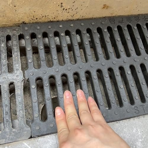 Entwässerungsrinne Kanalisationsgitter-Abdeckung, Rechteckiger Kunststoffabfluss Für Den Außenbereich / Entwässerungssystem Für Spielplätze, Parkplätze, Hotels, Schwarzer Graben Kanal Regenwasser Rost