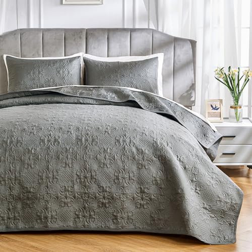 Qucover Tagesdecke 220x240 Grau, Ultra Weiche Tagesdecke Bettüberwurf, Bedspreads aus Mikrofaser, Steppdecke bei Ultraschall genäht mit 2 Kissenbezügen, Sofa Überwurfdecke Wohndecke für Bett