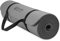 Gaiam Essentials, dicke Yogamatte, Fitness- und Trainingsmatte mit leicht zu verwendendem Yogamatten-Tragegurt, 183 cm L x 61 cm B x 1 cm dick, Grau