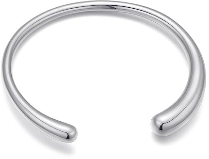 LILIE&WHITE Armreif Minimalistischer Armreif in Silber – Offenes Design für Damen – Zeitloses Schmuckstück für jeden Anlass