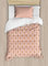 ABAKUHAUS erröten Rosa Bettbezugs Set für Einzelbetten, Geometric Art Deco Motif, Milbensicher Allergiker geeignet mit Kissenbezug, 130 x 200 cm, Ingwer