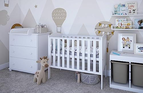 kiki design Beistellbett mit Matratze 100x50cm, Babybett, Kinderbett, extra große Beistellbett aus massivem Kieferholz, Freistehendes Bettchen oder Bettchenerweiterung, Weiß