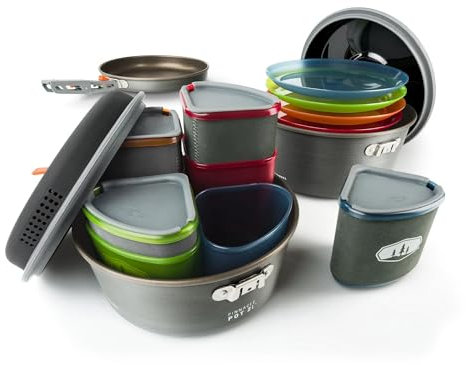 GSI Outdoors Pinnacle Keramik Camper Kochgeschirr Set, 4 Personen Camping Kochgeschirr mit Antihaft-Töpfen, Bratpfanne, Schüsseln, Tellern & Nesting Design