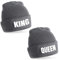 Herzbotschaft 2er Set Beanie Strickmütze mit Spruch | King - Queen | grau | Unisex SoftTouch angenehm weiche und warme Wintermütze | OneSize Einheitsgröße für Erwachsene