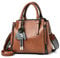 BUKESIYI Damen Tasche Umhängetasche Handtasche Frauen Klein Schultertasche Weekender Lack PU Leder DE77139 Braun