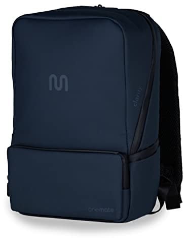 onemate – Rucksack clarity mit diversen Fächern & Features für Ordnung im Alltag – stoßsicheres Laptopfach – 99% aus recycelten Plastikflaschen – robust & wasserdicht (15L) Blau