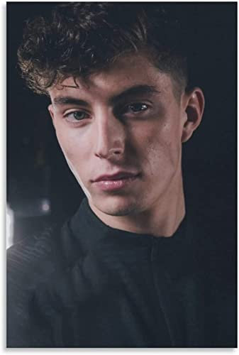 XCPORA Fußballspieler Kai Havertz Poster und druckt kreative Wandkunst Fußballspieler Kai Havertz Leinwandmalerei für Wohnkultur Pictrue 50x70cm ohne Rahmen