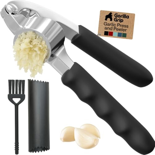 GORILLA GRIP Garlic Press and Peel Set, Heavy Duty Mincer Tool, Large Ergonomic Handle, Easily Mince and Crush Garlics, Ginger, Nuts, Seeds, Peeler Included, Peeling Cloves, Kitchen Gadgets, Black