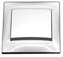 Interruptor cruzamiento empotrable de 10 A, compatible con sistemas eléctricos, ideal para controlar luces en diferentes puntos de un espacio.