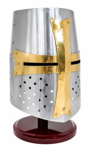 Mittelalterlicher Ritter-Helm mit Kreuzritter-Tempelritter