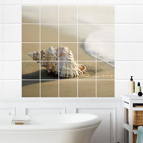 GRAZDesign Fliesenaufkleber Bad Strand & Muscheln Klebefliesen Wandfliesen selbstklebend - Muschel am Strand