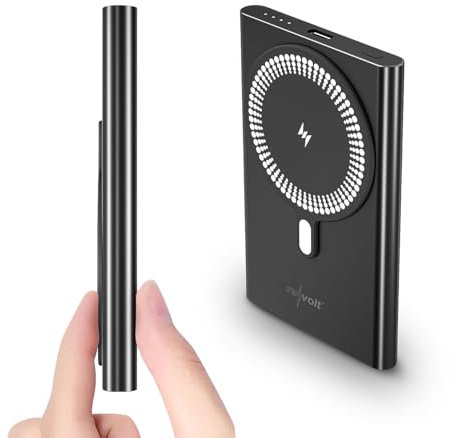 revolt Akkus: Ultra-Flache Powerbank, 5.000 mAh, 20 W PD, Qi- & kompatibel mit MagSafe (MagSafe Powerbank iPhone, leicht)