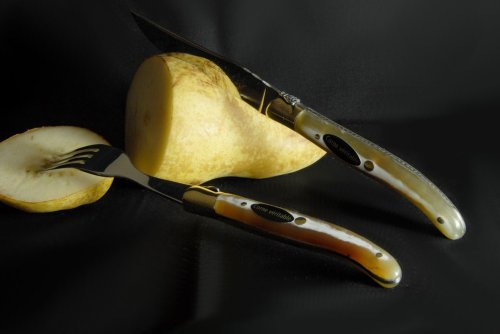 Single-Besteck Claude Dozorme Horn blond
