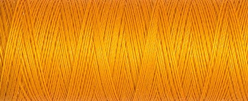 Gutermann Sew All Polyester Thread, Orange Juice 0362, 100 m, 5.5 x 1.8 x 1.8 cm