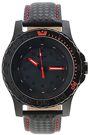 Traser Tactical Adventure P66 Red Combat Herren Armbanduhr aus Edelstahl und Leder in der Farbe Schwarz-Rot 45mm, Wasserdichtigkeit: 20Bar, 105502