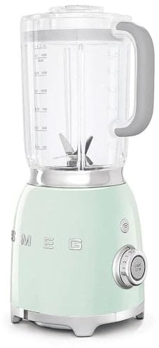 Smeg, Frullatore da Tavolo BLF01PGEU 1,5L, 4 Livelli di Velocità, 3 Funzioni Smoothie, Pulse e Tritaghiaccio, Blocco Motore e Tappo Dosatore, Base Antiscivolo, Avvolgicavo, 800W, Verde Pastello