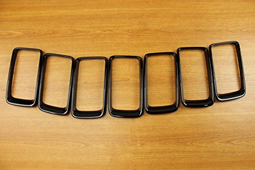 Jeep Grand Cherokee Gloss Black Trim Ring Grille Insert Set Mopar OEM