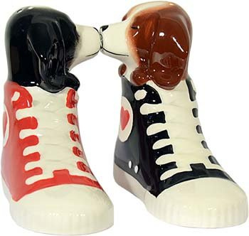 Salz/Pfefferstreuer Turnschuhe
