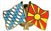 Flaggenfritze® Freundschaftspin Bayern - Mazedonien
