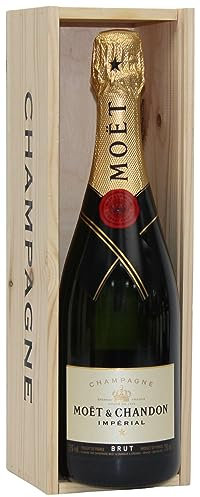 Moët & Chandon Impérial Brut Champagne 75cl with a Wooden Champagne Gift Box