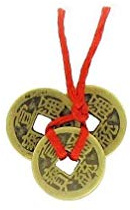 lachineuse – Colgante de 3 Monedas – Monedas Chinas – Amuleto Portafelicidad, 3 sapecas, Color Rojo y Dorado – Idea de Regalo asiático – Símbolo de Riqueza y abundancia