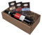 The Wine Guys Präsentkorb „GENUSSBOX“ mit Wein und Schokolade in einem Geschenkkarton | Italienischer Rotwein Montepulciano D`Abruzzo und drei französische Schokoladentafeln als Geschenkset