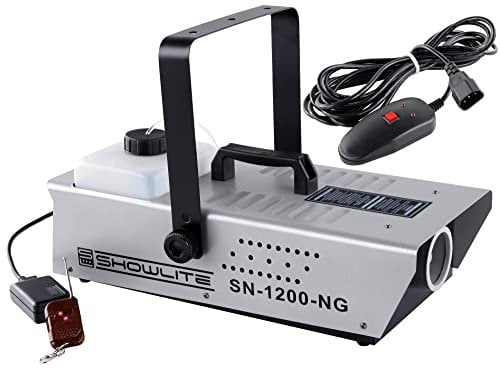 Showlite SN-1200 Nebelmaschine (1200 Watt, 350m³ Nebelausstoß/min, 7 Min. Aufwärmzeit, inkl. Kabel- und Funkfernbedienung)