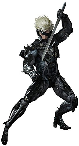 Hot Toys 1:6 Scale Raiden Metal Gear Rising Figure