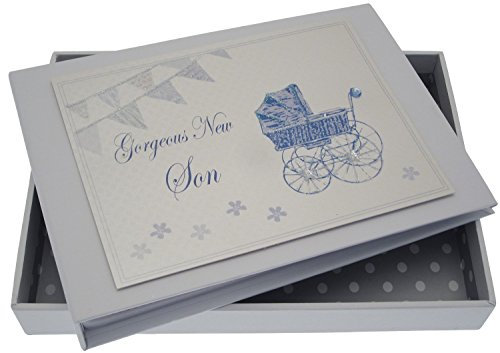 White Cotton Cards New Sohn Tiny Album (blau Kinderwagen und Wimpelkette)