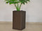 Elegant Einrichten Blumenkübel, Übertopf Polyrattan Säule 30x30x55cm braun.