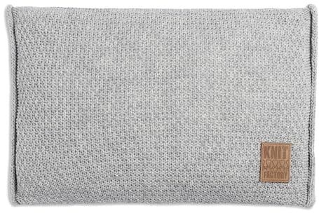KNIT FACTORY - Jesse Rechteckiges Zierkissen - Grau - 60x40 cm | Sofakissen mit Füllung und Bezug - Couchkissen - Zierkissen - Gestrickter Dekokissen - Zeitloses Design