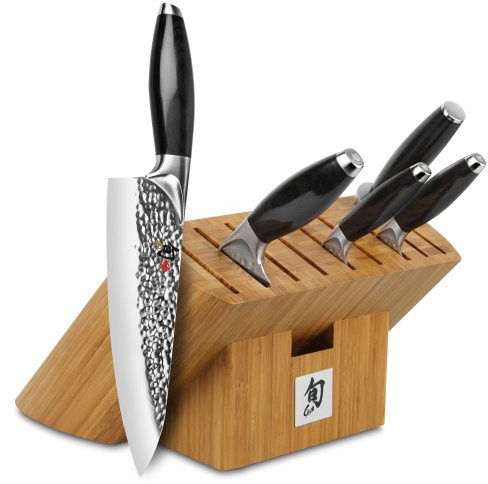 Kai PRO Luna Chef's Knife 8”, Thin, Light Kitchen Knife, Ideal for All-Around Food Preparation, Authentic, Hand-Sharpened Japanese Knife, Perfect for Fruit, Vegetables, and More