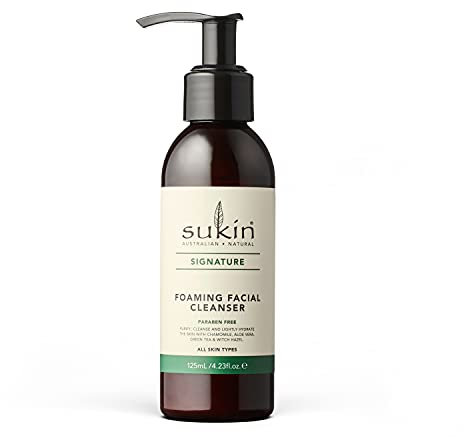 Sukin Signature Reinigungsschaum für das Gesicht, 125ml, reinigt die Haut sanft, entfernt, Make-up, Schmutzablagerungen und Talg, mit Kamille, Zaubernuss, grünem Tee und Nachtkerzenöl, vegan