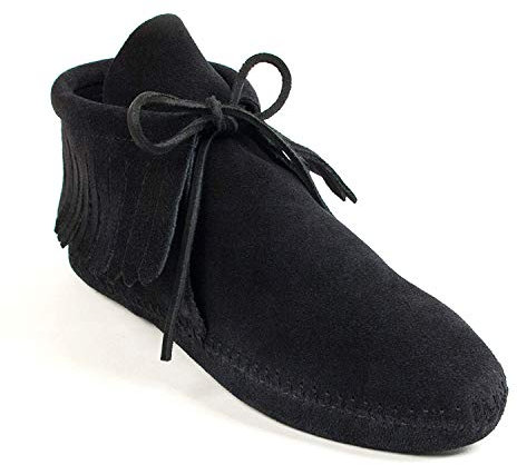 Minnetonka Women's Classic Fringe Boot, Softsole Black, 8.5 M US