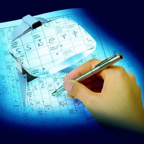 Eschenbach Standlupe Scribolux Leselupe mit LED-Beleuchtung, 2,8X Vergrößerung