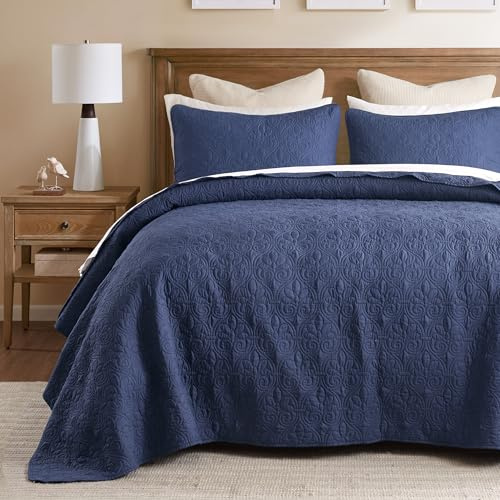 Madison Park King Quilt Bedding Set, Cottage-Inspired Damask, 3PC