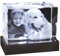 photos sculpture BC Diffusion Vous présente Gravure Photo en 3D Personnalisé dans Bloc De Verre Cristal -Dimension 100X70X60 mm