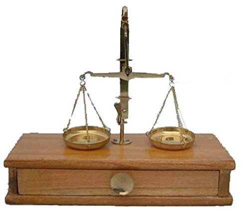 Fusions Brass 20 gram Weighing Scales in Wooden Box With Draw 2127