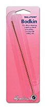 Hemline H249.L Long Ball Point Bodkin 15cm Ribbon Weaving, Turning Bias Tubing