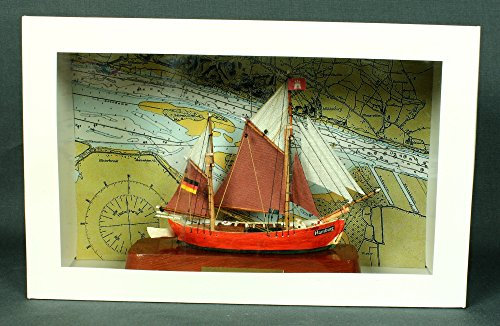 Buddel-Bini Schiffsmodell Finkenwerder Fischkutter in Display - Box 22x16 cm Modellschiff